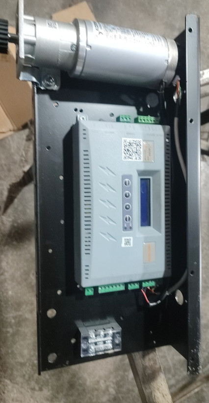 کلگی کامل سردرب کابین سلکوم (کونل)